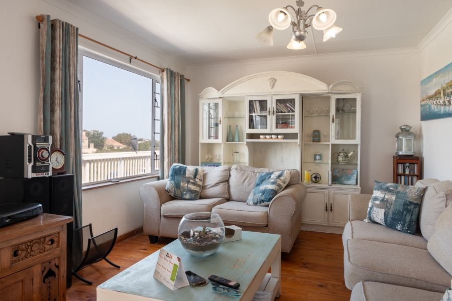 4 Bedroom Property for Sale in Bettys Bay Western Cape
